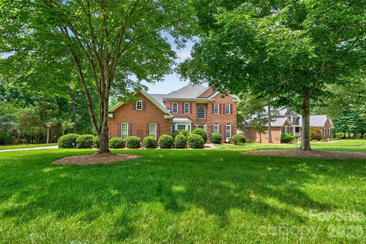 Property Photo:  1900 Crestgate Drive  NC 28173 