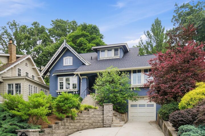Property Photo: 3428 Saint Johns Place OH 45208