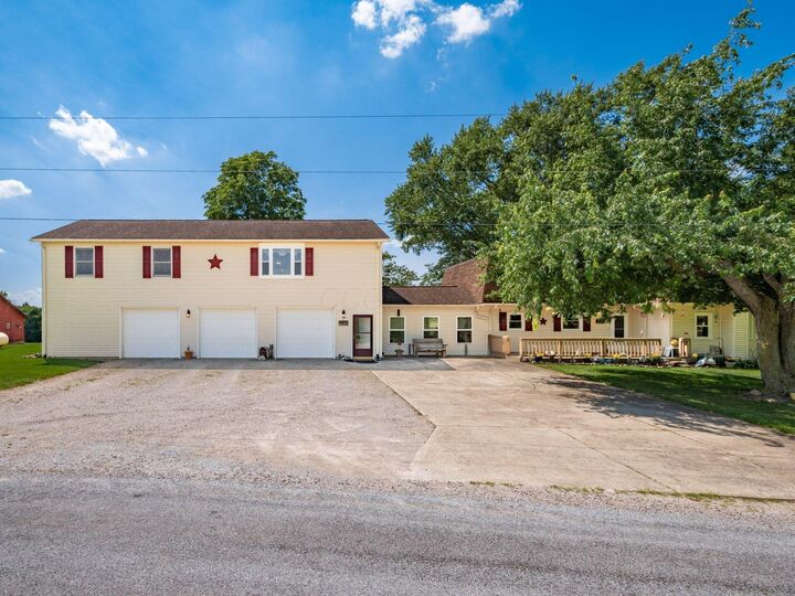 Property Photo:  4494 County Road 15  OH 43334 