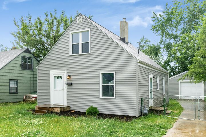 Property Photo:  1635 S Champion Avenue  OH 43207 