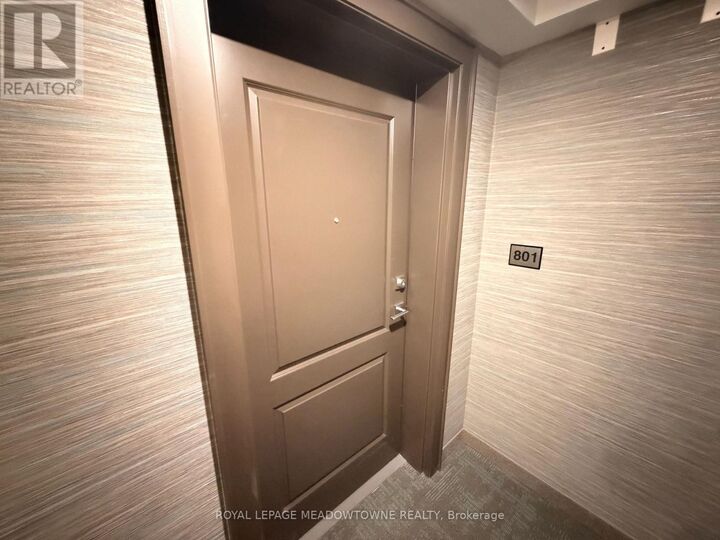 Property Photo:  460 Dundas Street East 801  ON L8B 2A5 
