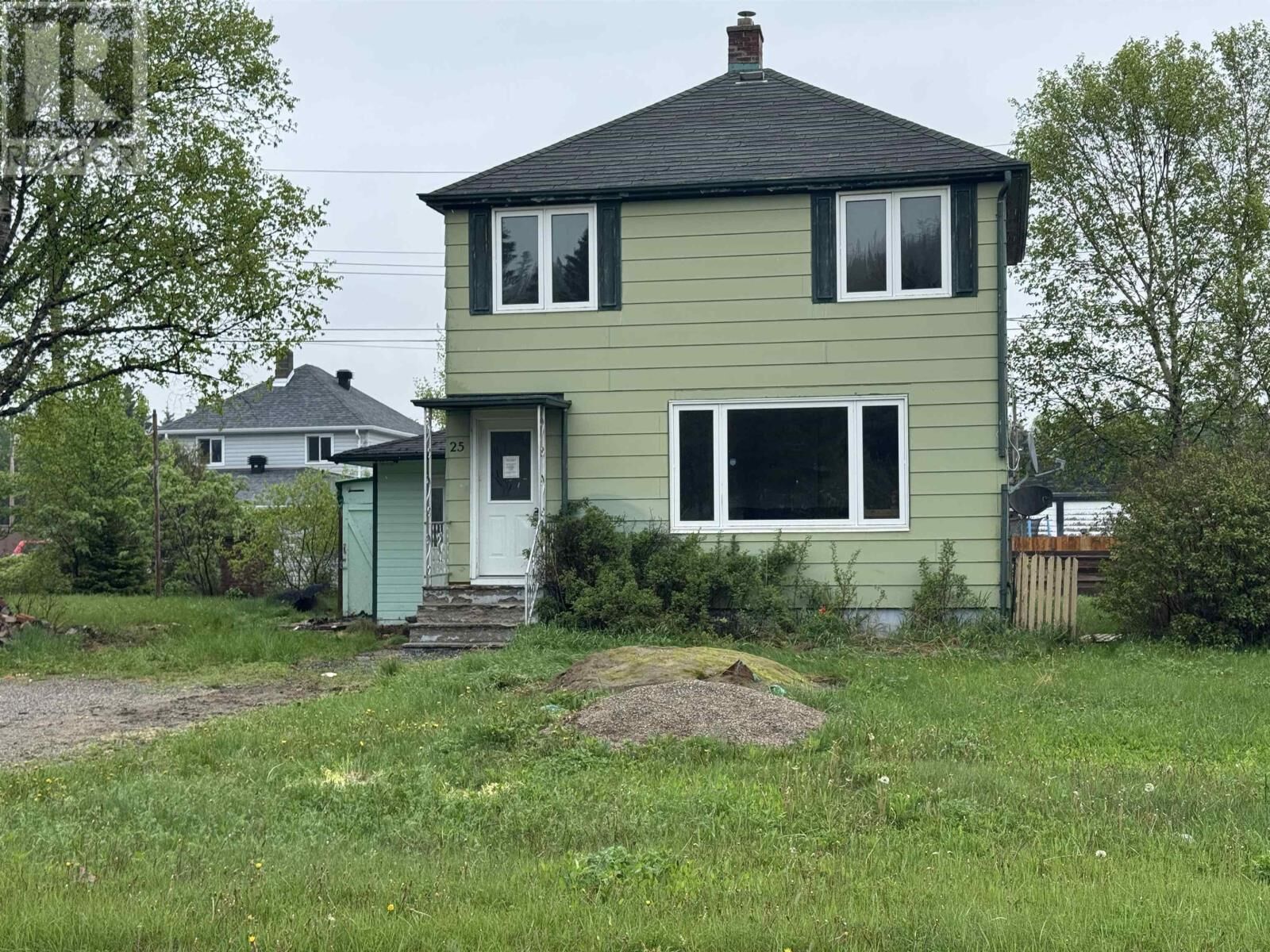 Property Photo:  25 Ross Ave  ON P0T 2E0 