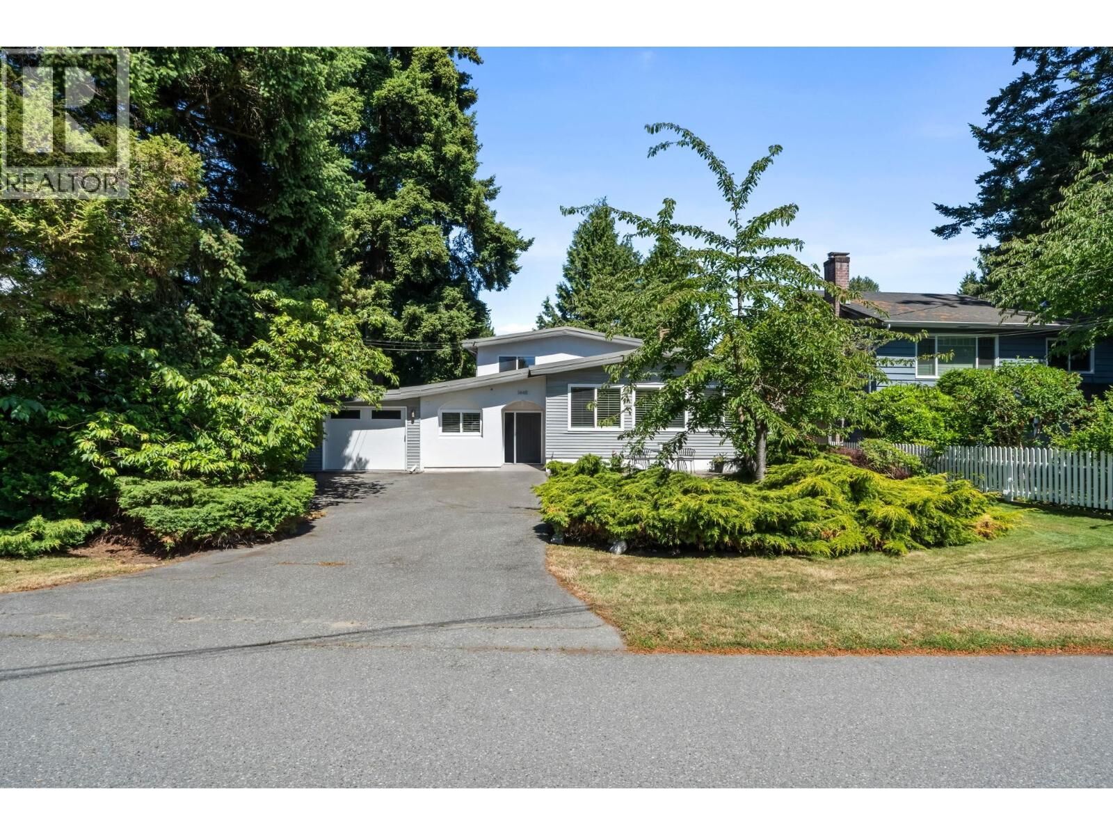 Photo de la propriété:  1448 Farrell Avenue  BC V4L 1V4 