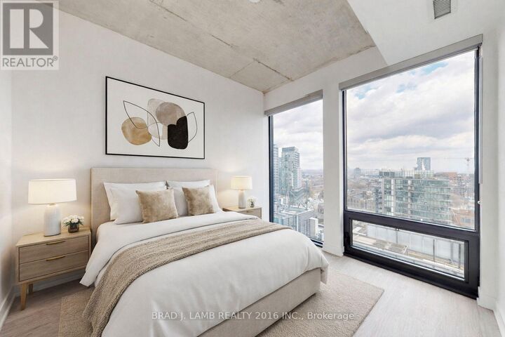 Property Photo:  284 King Street East 1901  ON M5A 1K4 