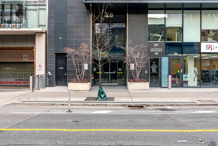 Property Photo: 28 Wellesley Street East 1606 ON M4Y 1G3
