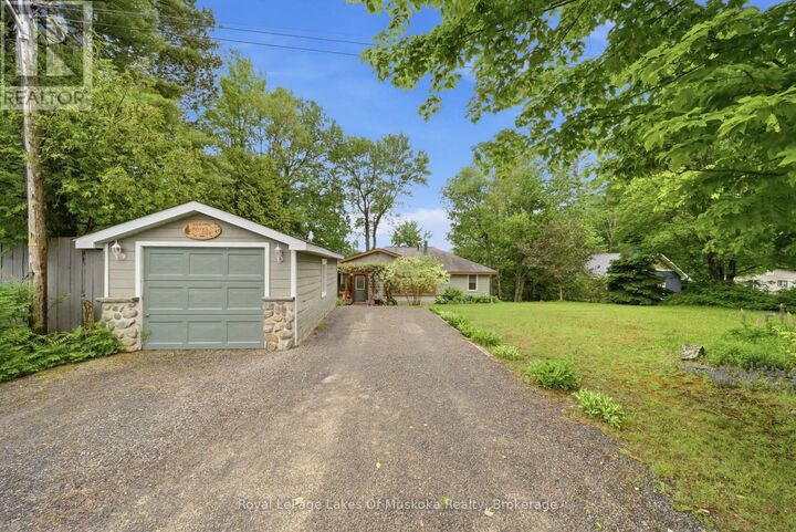Property Photo:  11 Carol Street West  ON P0B 1A0 