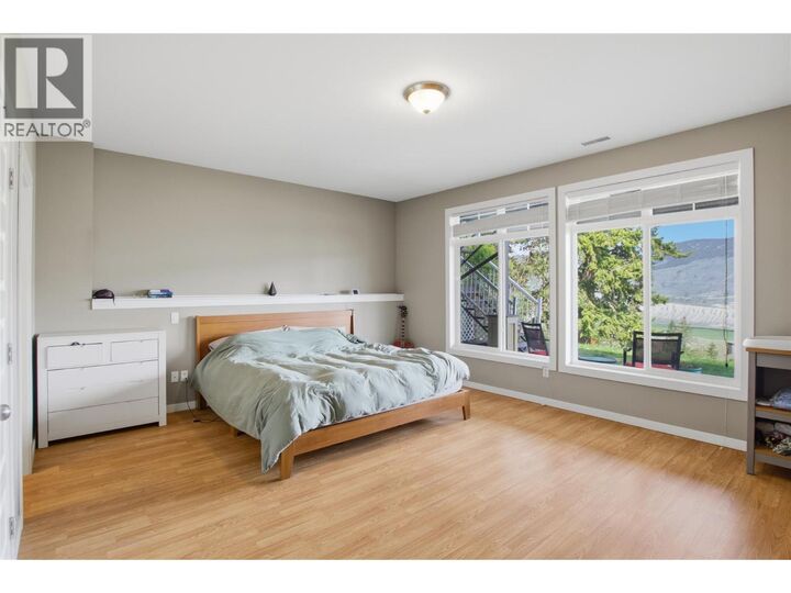 4732 Uplands Drive — photo 1