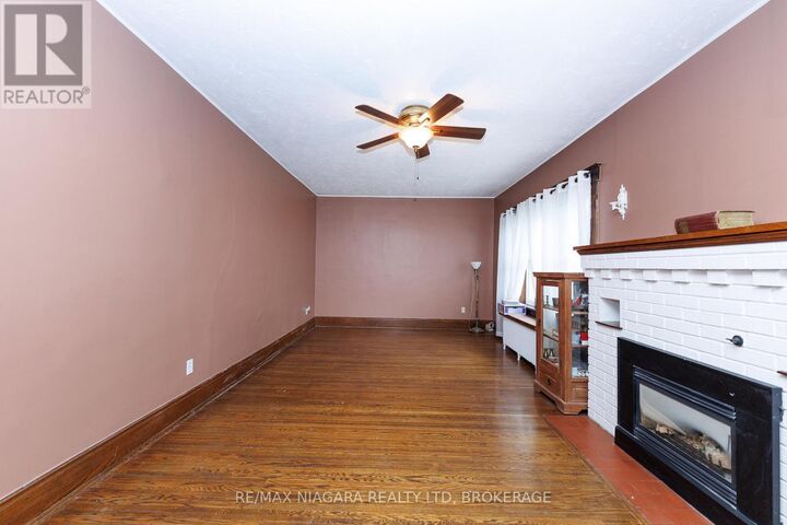 Property Photo:  4864 Simcoe Street  ON L2E 1V9 