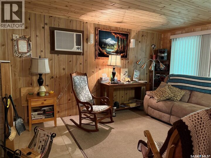 Property Photo: 404 Northshore Drive SK S0M 0G0