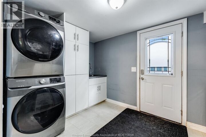 Property Photo:  19431 Charing Cross Road  ON N0P 1E0 