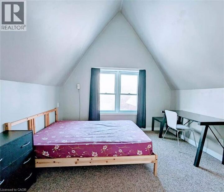 Property Photo:  153 Dawson Street Room 3  ON N2L 1R9 