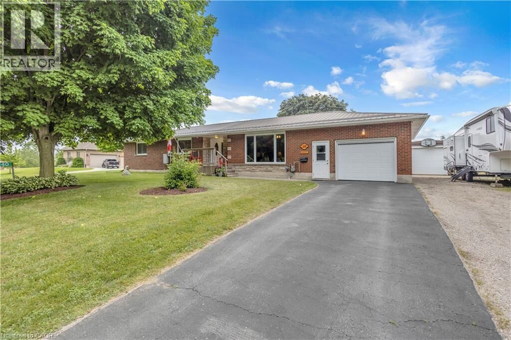 Property Photo: 40 Murray Street East ON N0E 1W0