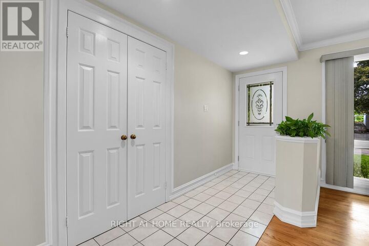 Property Photo: 2159 Monson Crescent ON K1J 6A7