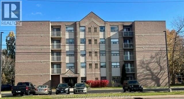 Property Photo: 1160 Lauzon 206 ON N8S 4T1