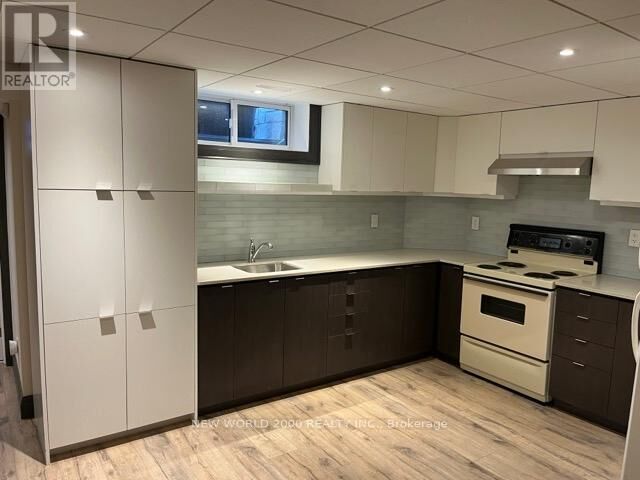 Property Photo: 21 Flamingo Crescent Unit 2 ON M6M 4E9