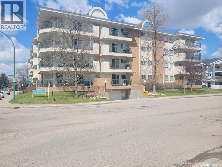 Property Photo:  409 301 Cree Crescent  SK S7K 7Y3 