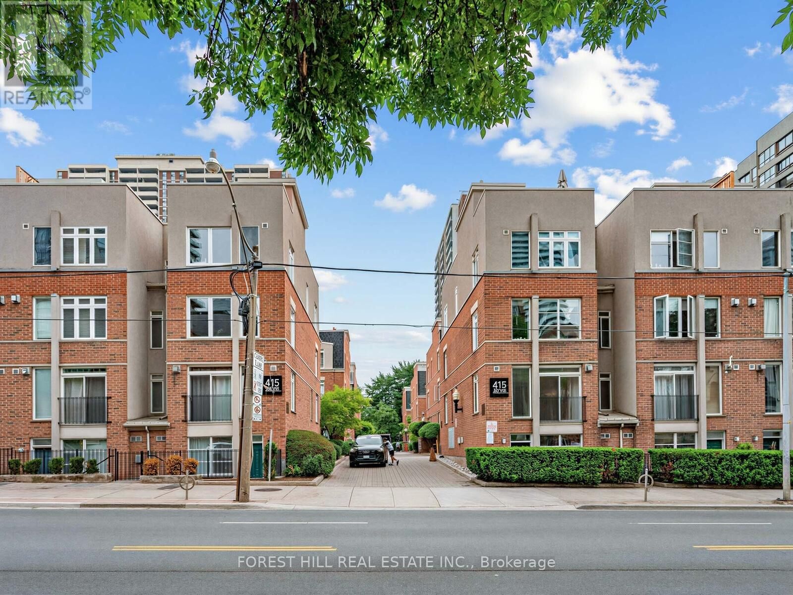 Property Photo: 415 Jarvis Street 124 ON M4Y 3C1