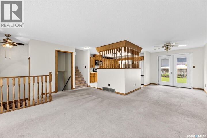 Property Photo:  102 Allegretto Crescent  SK S7K 6R5 