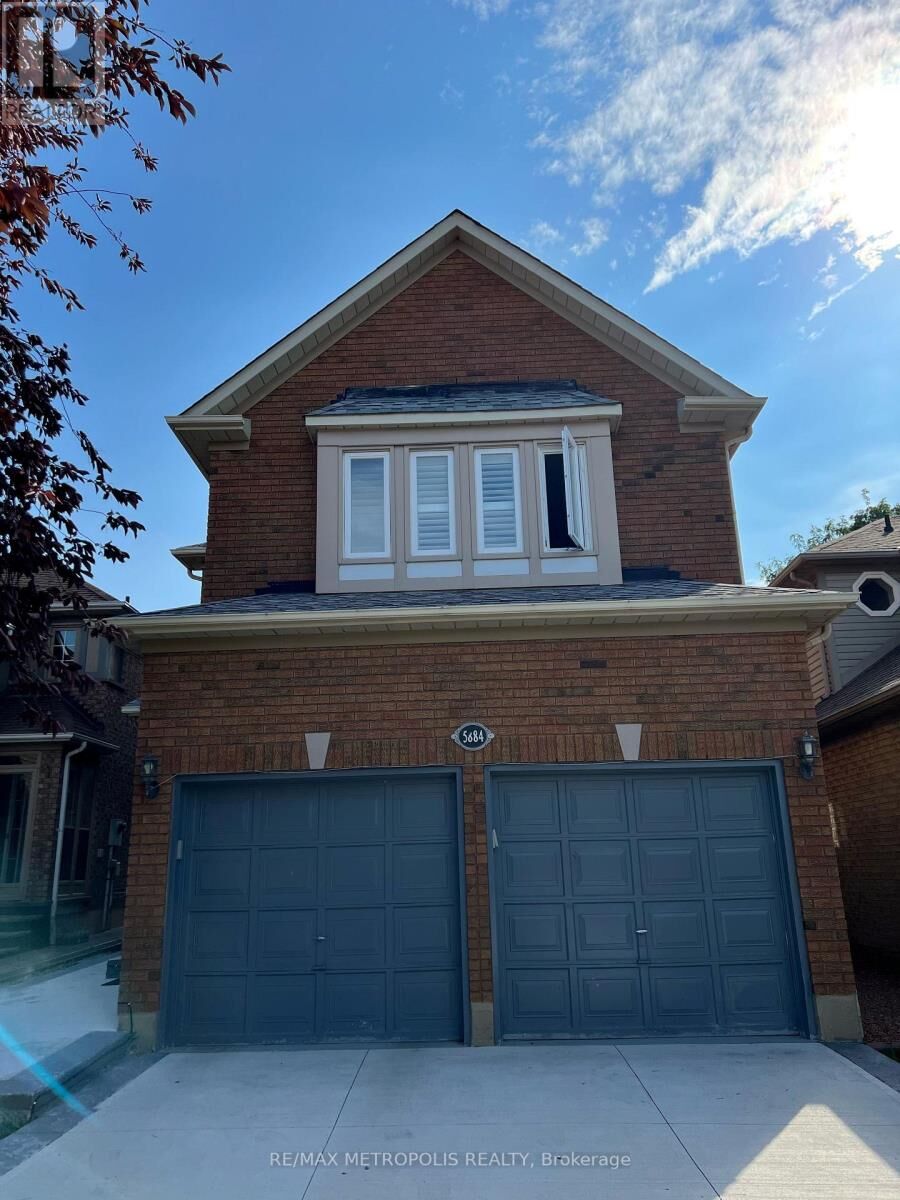 Property Photo: 5884 Chorley Place Bsmt ON L5M 5L7