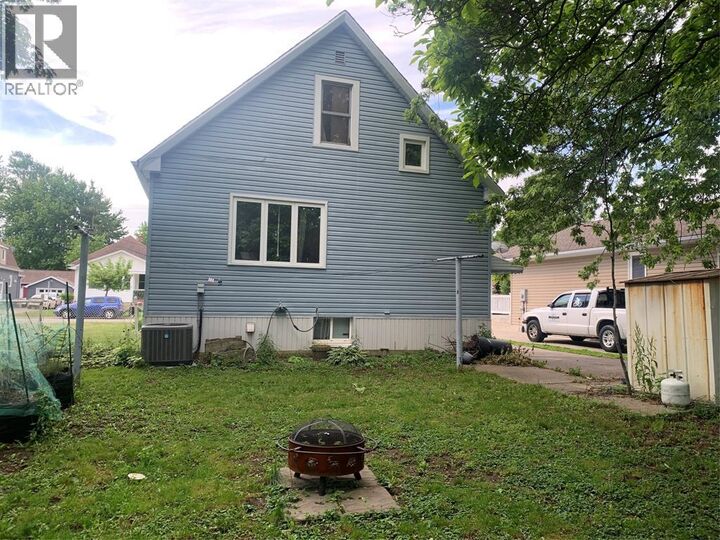 Property Photo: 362 Maria Street ON N7T 4T6