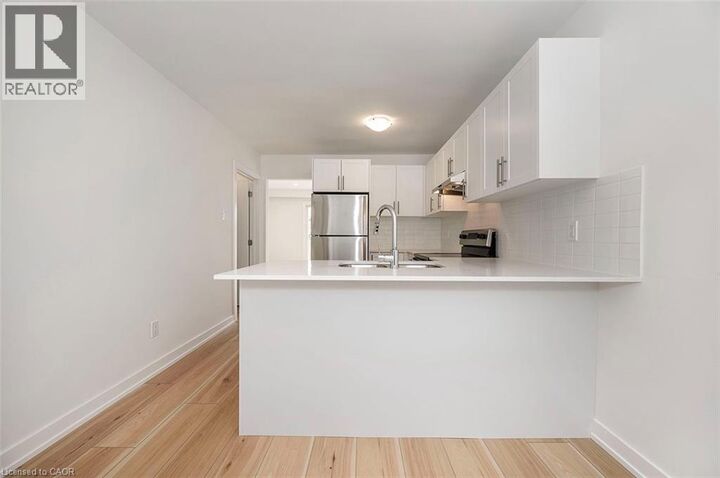 Property Photo:  81 Woodman Drive North  ON L8H 2M5 
