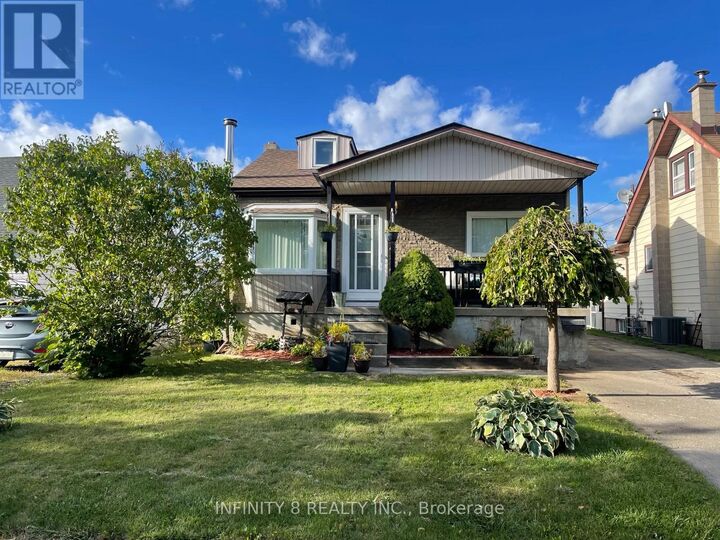 326 Corvette Street — photo 1