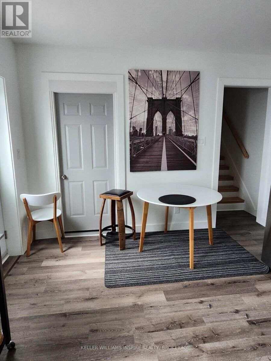 Property Photo:  31 Everett Street  ON K8P 3K1 
