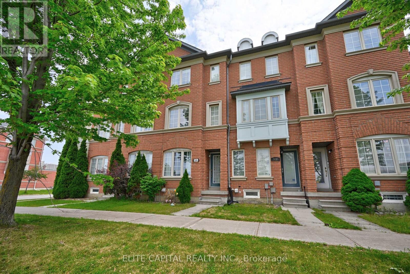 Property Photo:  2696 Bur Oak Avenue  ON L6B 1H9 