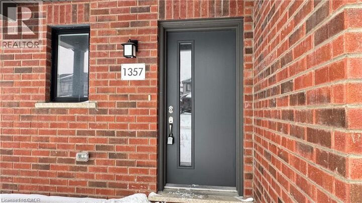 Photo de la propriété: 1357 Michael Circle ON N5V 0B8