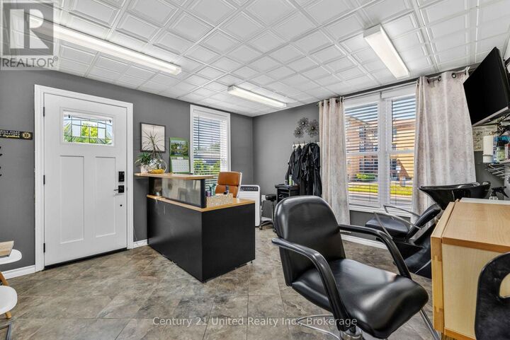 Property Photo: 359 McGill Street ON K9J 1W6