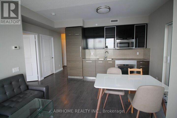 Property Photo:  5168 Yonge Street 3209  ON M2N 0G1 