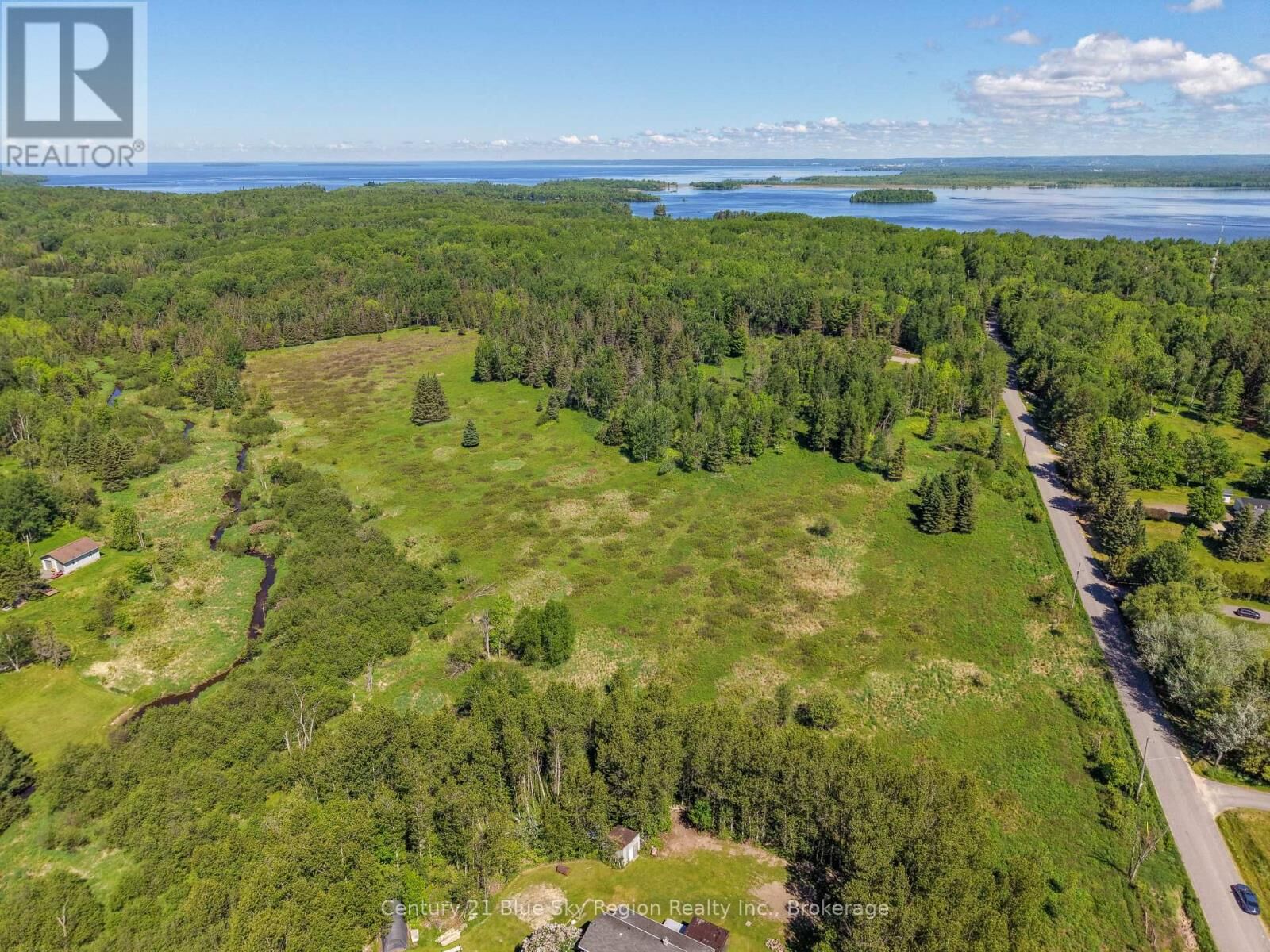 Property Photo:  664 Highway 654  ON P0H 1H0 