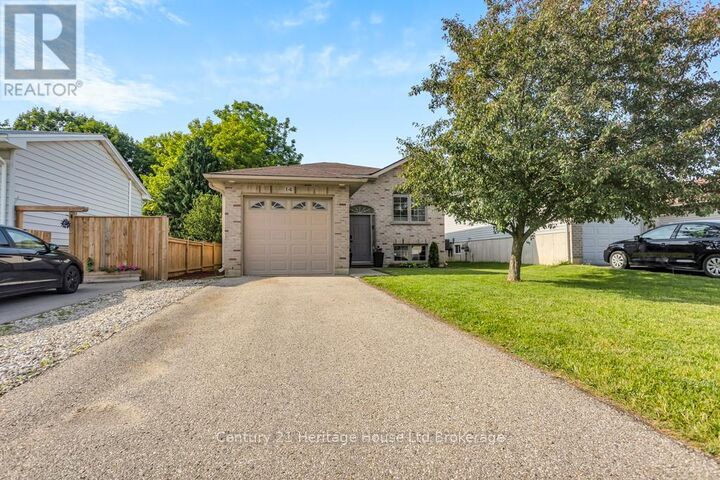 Property Photo:  14 Herford Street  ON N4G 4V2 