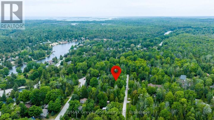 Property Photo:  12 & 14 Toronto Avenue  ON N0H 2G0 