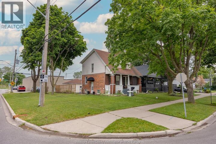Property Photo: 908 Oak Street ON N9A 5G2