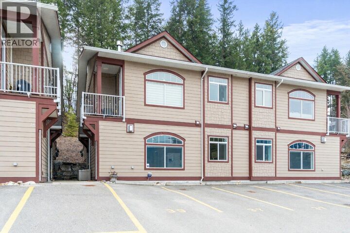 Property Photo: 1070 1 Street Southeast 37 BC V1E 0B6
