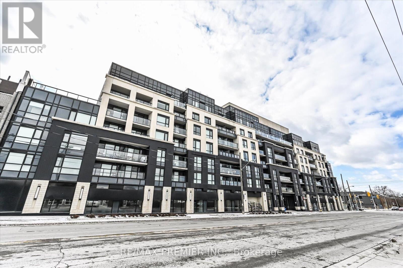 Property Photo:  1401 O'Connor Drive 504  ON M4B 2V5 