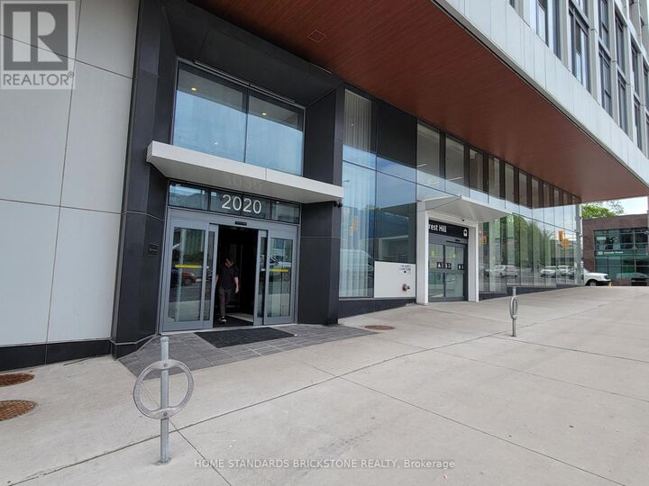 Property Photo: 2020 Bathurst Street 1017 ON M5P 0A6