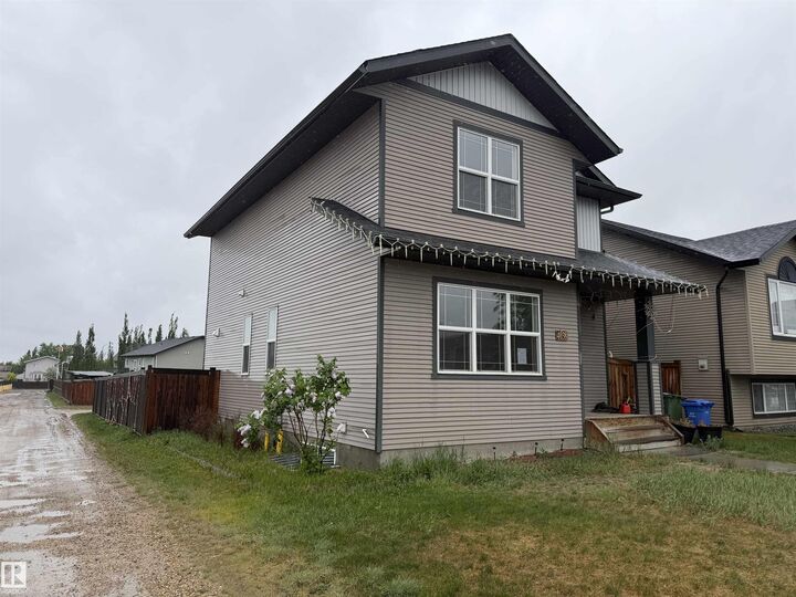 Property Photo:  4038 56 Avenue  AB T9A 1X6 