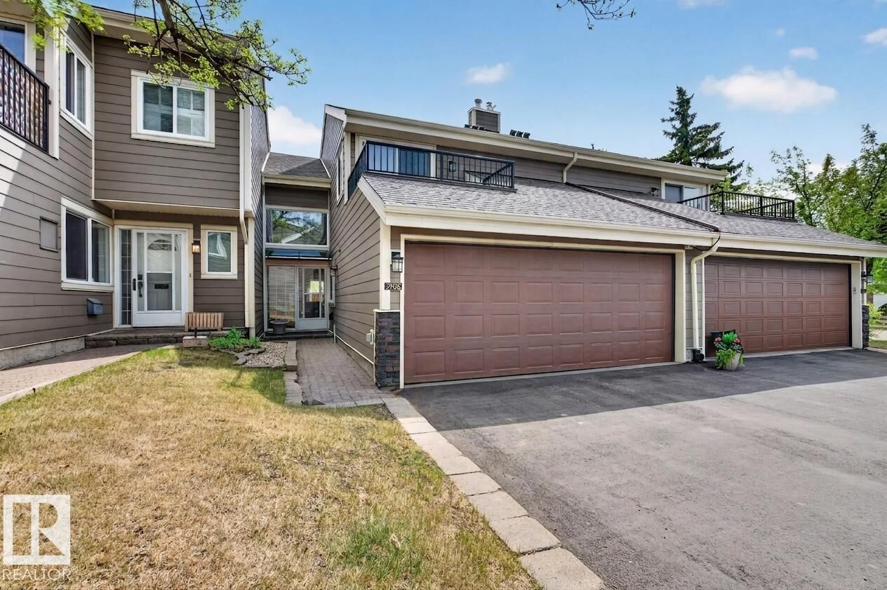 Property Photo: 2705 124 Street NW AB T6J 4T2