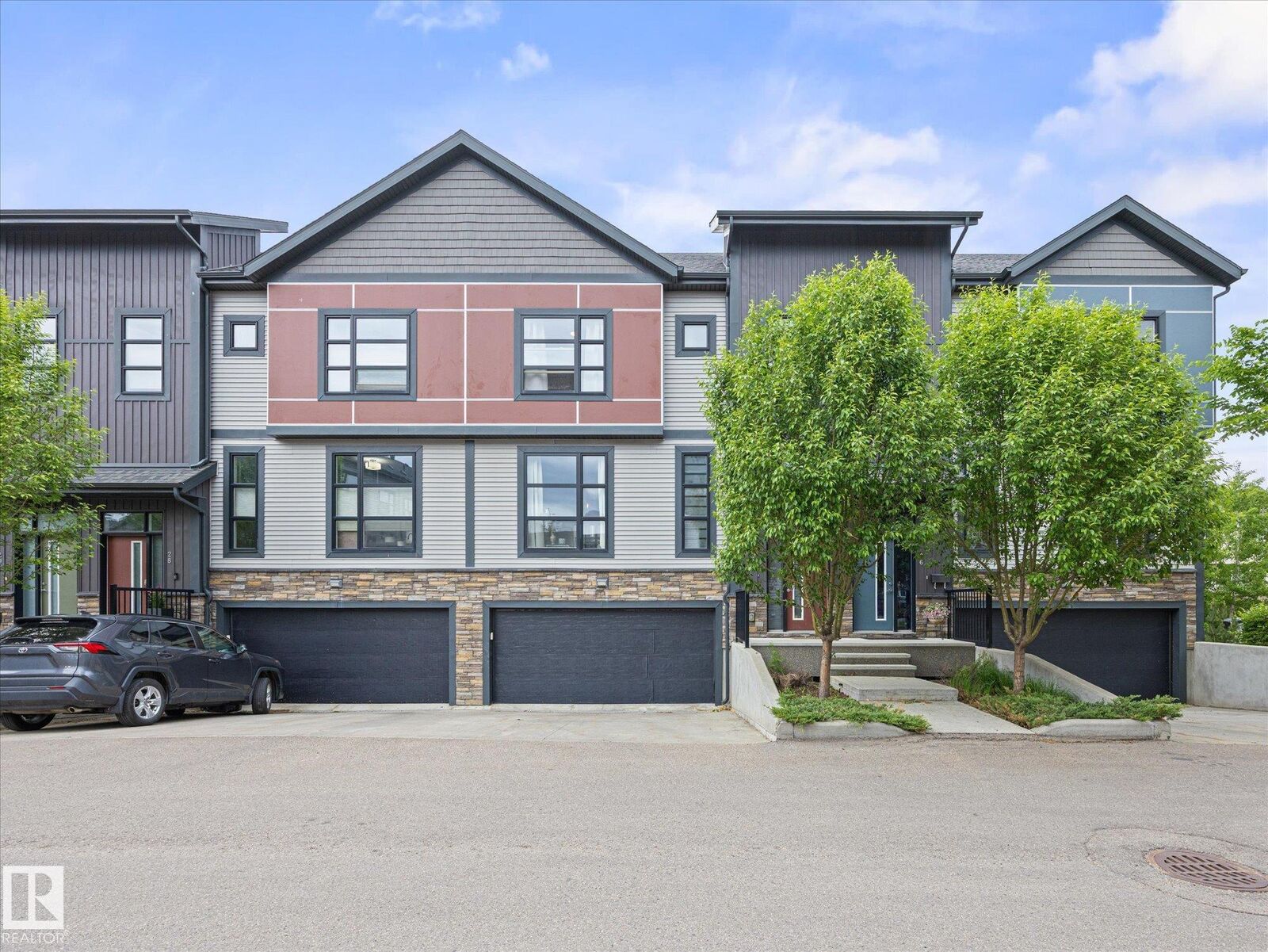 Property Photo:  14715 125 Street NW 27  AB T5X 0G8 