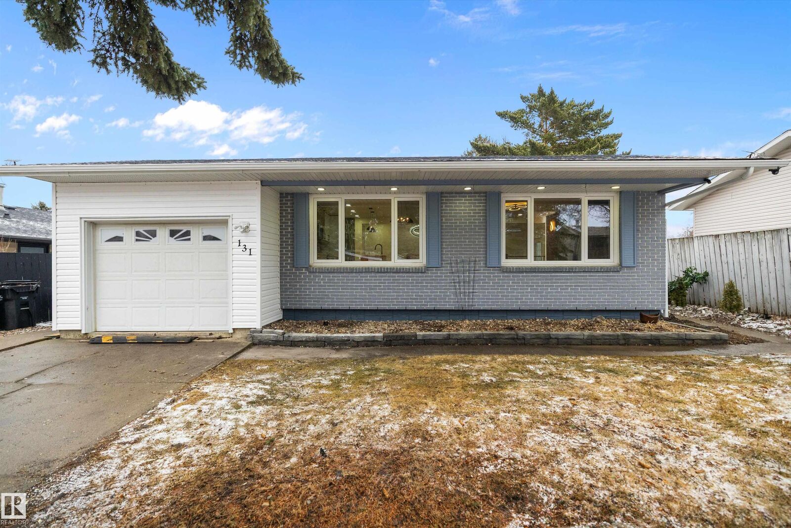 Property Photo:  131 Garland Crescent  AB T8A 2R1 