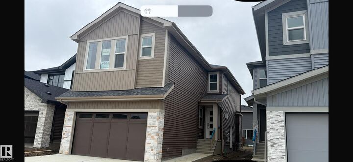 Property Photo:  21 Rosa Crescent  AB T8N 7Y4 