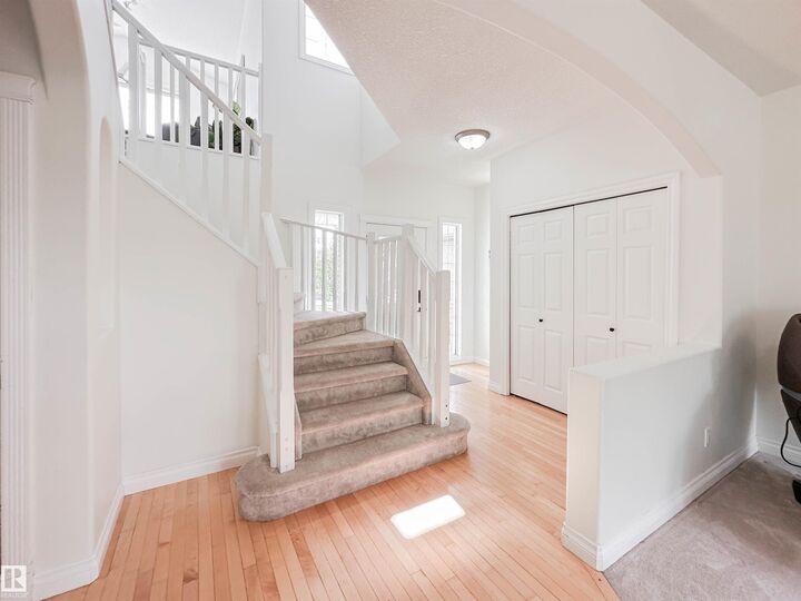 Property Photo: 10 Orleans Crest AB T8N 6V9