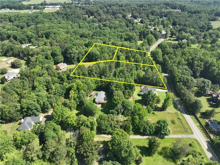 Property Photo: 7485 Marqi Lane GA 30041