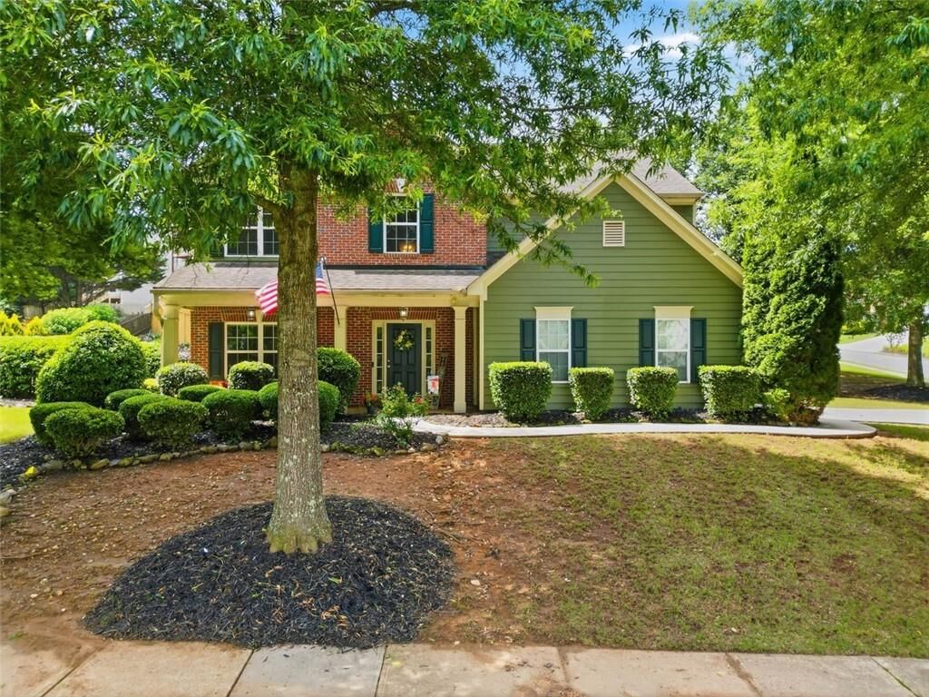 Property Photo:  6605 Flagstone Court  GA 30028 