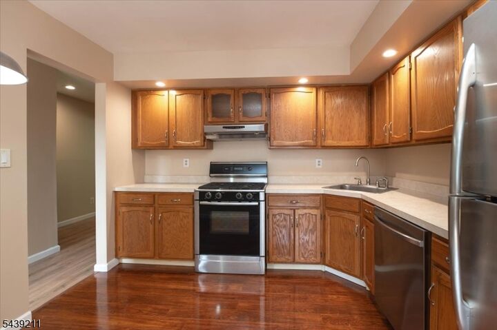 Property Photo:  23 Foxboro Ln E  NJ 07480 