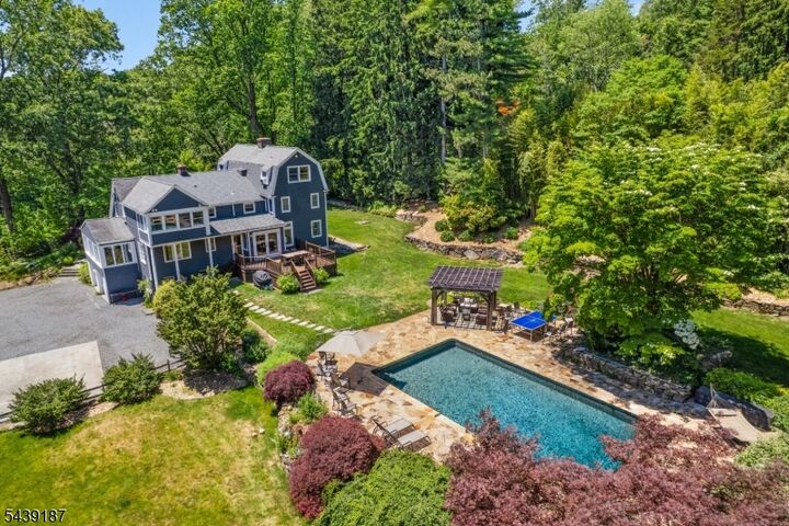 Property Photo:  61 Tingley Rd  NJ 07960 