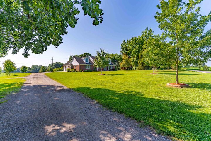 Property Photo: 18601 Middle Delaware Rd KY 42420
