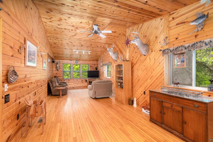 Property Photo:  5084 Woodland Ave  MN 55803 
